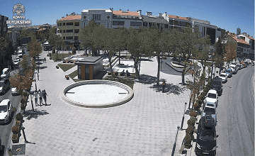 Konya Zafer Yer Saati Meydani Canli izle