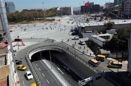 Taksim Tarlabaşı Girişi canli mobese izle