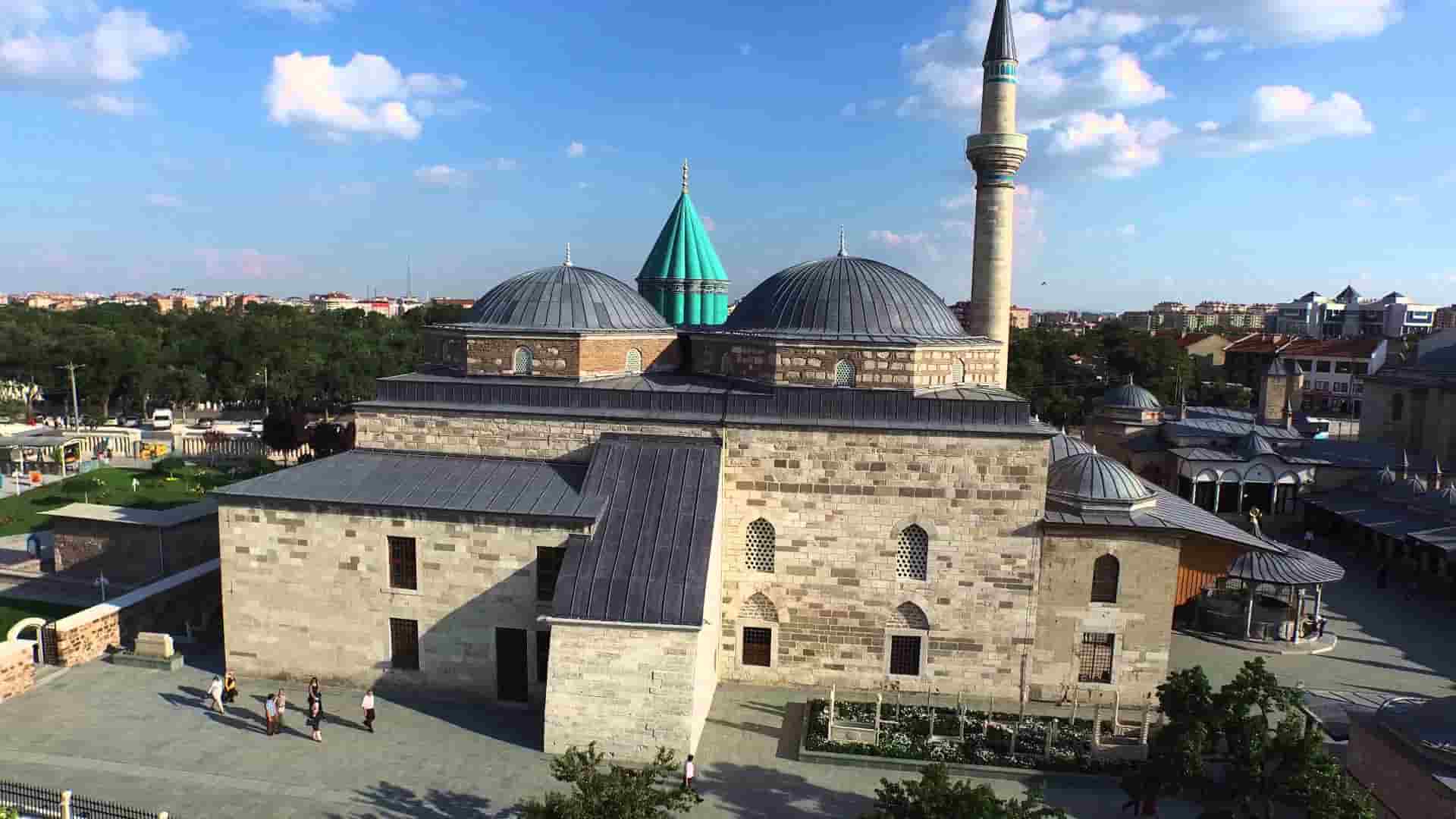 Konya Mevlana Türbesi Hava Kamera Görüntüleri İzle