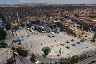 Kırşehir Cacabey Meydanı Uydu Görüntüsü ve Haritası İzle