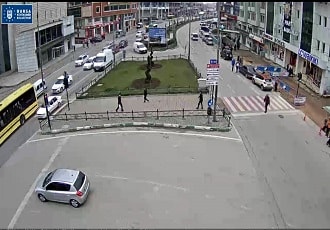 Bursa Haşim İşcan Caddesi Canlı Mobese İzle