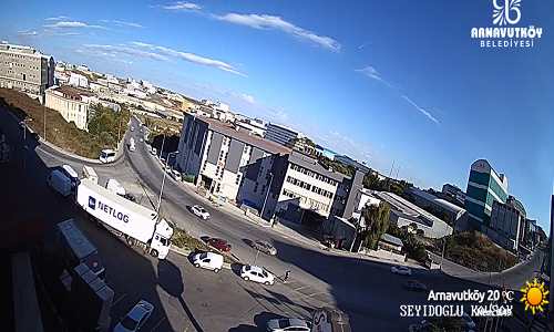 Arnavutköy 75. Yıl Caddesi   Izle