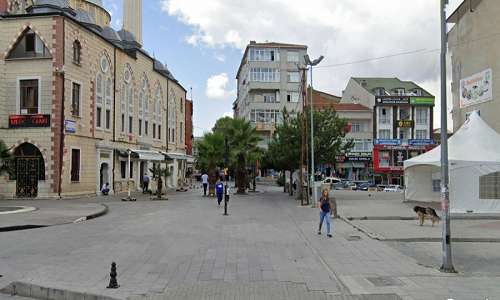 Arnavutköy Merkez Cami Önü   Izle