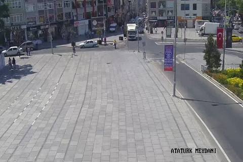 Çorlu Atatürk Meydanı Canlı Mobese Izle