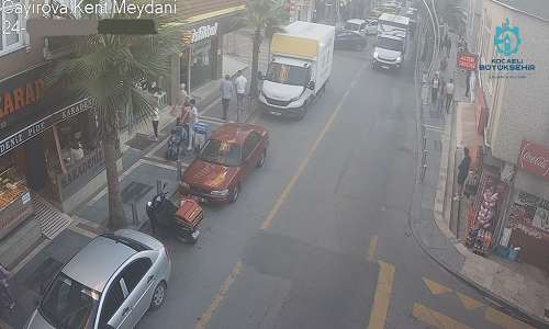 Çayırova Kent Meydanı   Izle