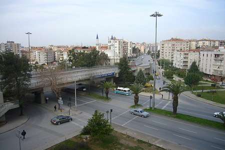 İzmir Köstence Köprüsü   