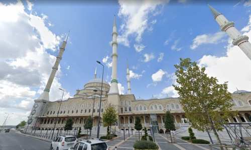 Arnavutköy Taşoluk Yeşil Cami  