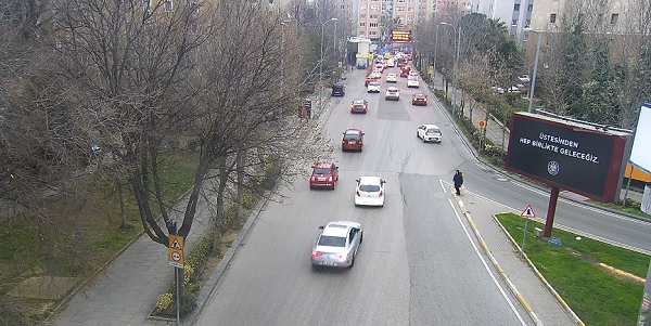 Kadıköy Kozyatağı İnönü Caddesi  