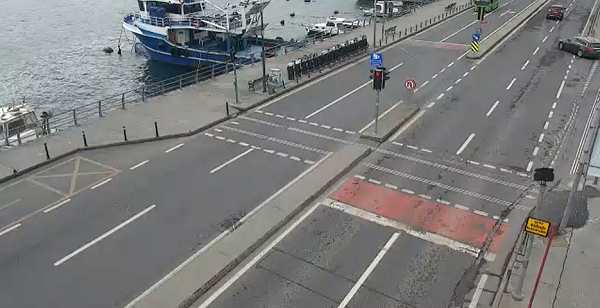 Sarıyer Piyasa Caddesi Kazıklı Yol  