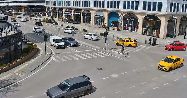 Bursa Akademi ve Akpınar Caddesi  